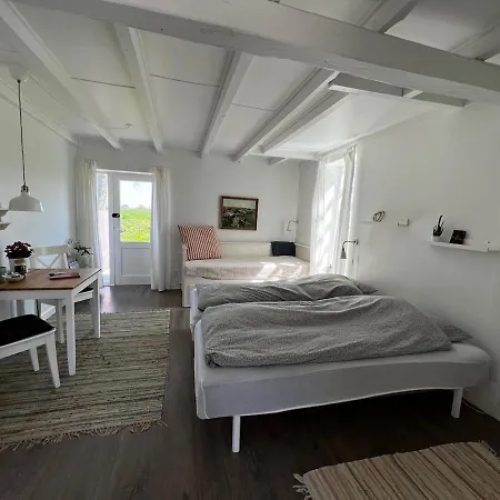 Kroghojgard Bed & Breakfast