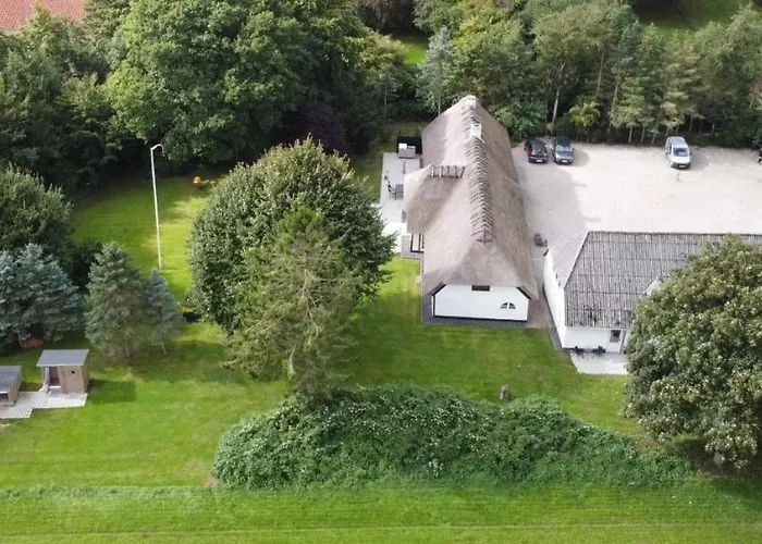 Bed and breakfast Kroghojgard 4*